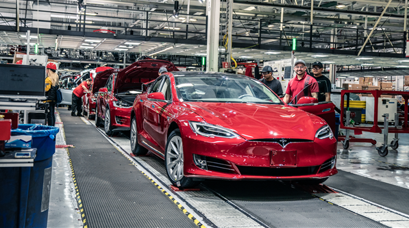 对话马骁：特斯拉核心竞争力何在？自动驾驶、成本控制与闭环文化