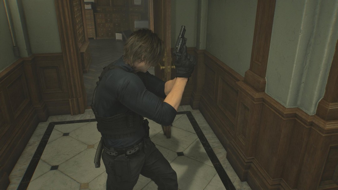 生化危机9克里斯VS里昂肌肉对比，谁更壮？