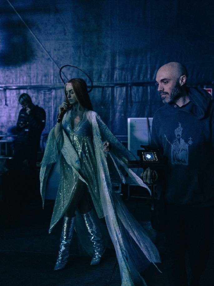 安妮·海瑟薇主演圣母玛利亚新剧照及幕后照曝光，剧情抢先看