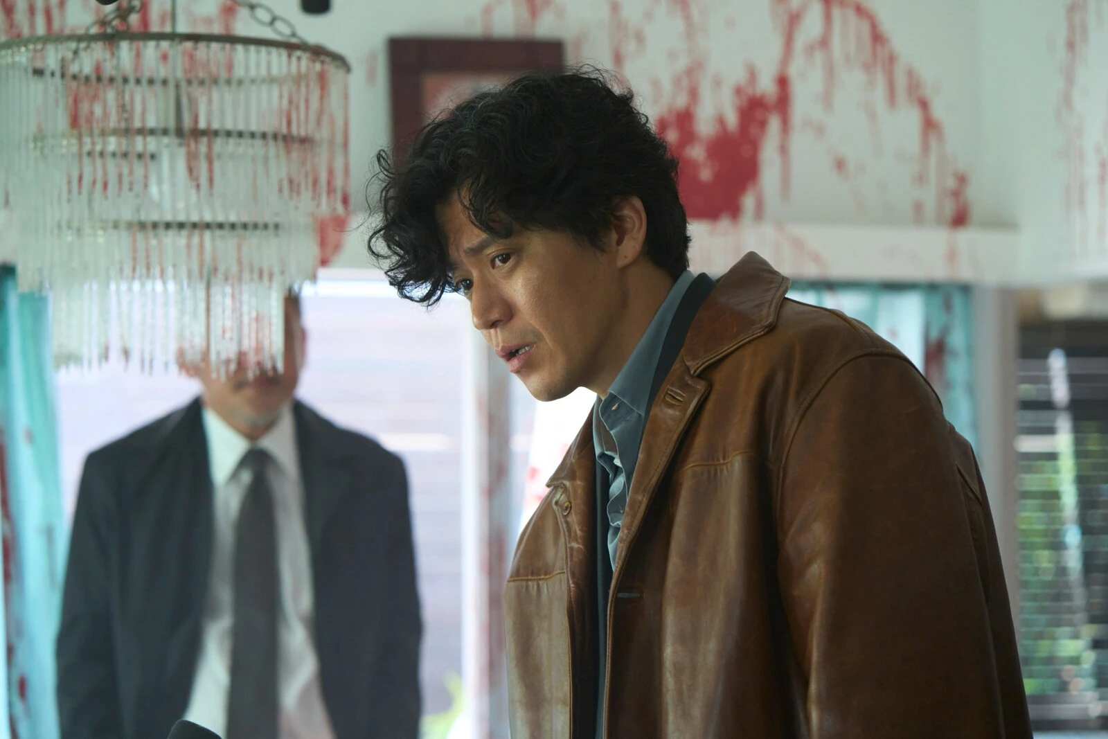 小栗旬坏中尉:东京预告 多伦多电影节展映